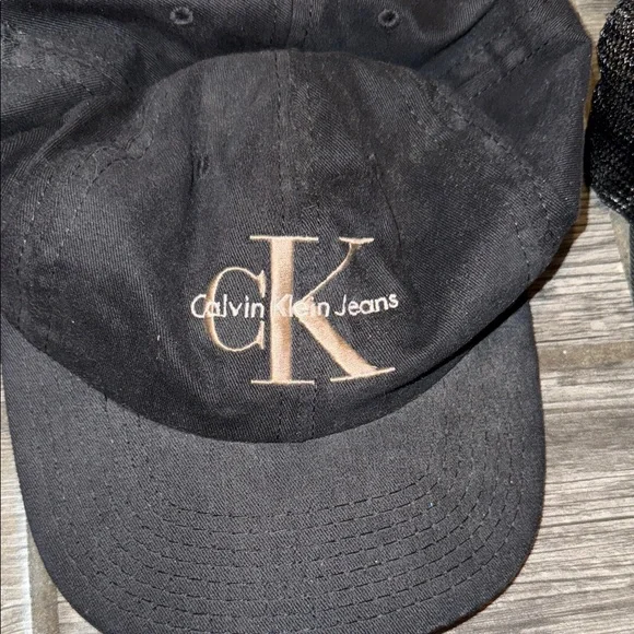 Sold - Picture 5 of 14